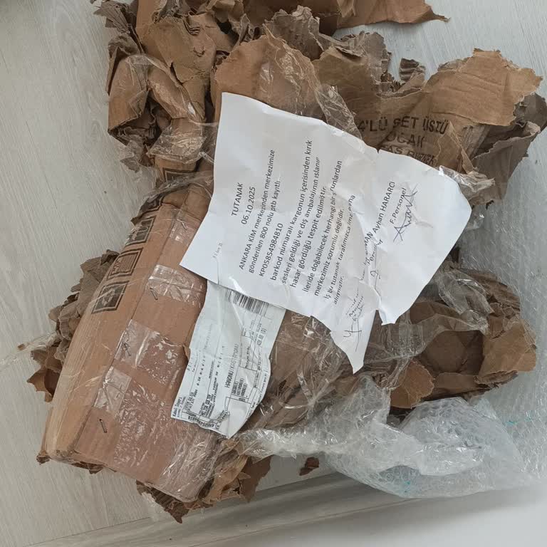 PTT Kargo İle Gönderilen Ocak Hasarlı Ve Islak Teslim Edildi