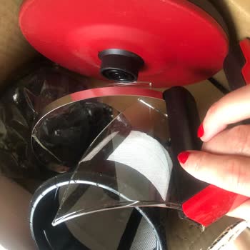 İade Edilen Ürünün Kırık Ve Kabul Edilmeden Geri Gönderilmesi, Müşteri Hizmetlerinde Destek Eksikliği