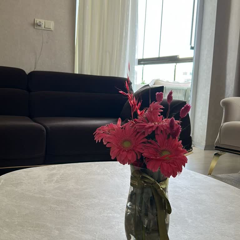 Görselden Farklı Ve Eksik Çiçek, İade Talebime Yanıt Yok!