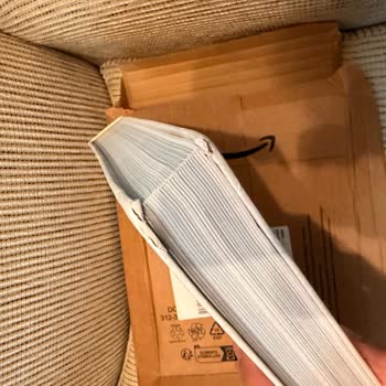 Amazon'dan Sipariş Ettiğim Kitaplar İkinci El Ve Hasarlı Geliyor, Çözüm Sunulmuyor