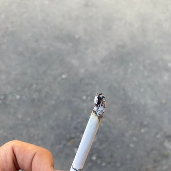 Sigara Yanma Sorunu Kıyafetlerimi Mahvetti!