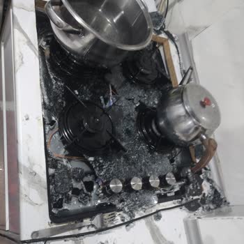 Kumtel Ankastre Ocak Camı Patladı, Güvenlik Endişesi Ve Yetersiz Müşteri Hizmeti