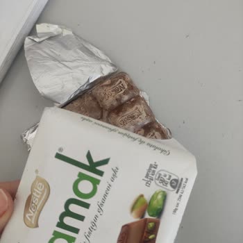 İsmet Özer Petrol 'den Aldığım Çikolatalar Bozuk Çıktı