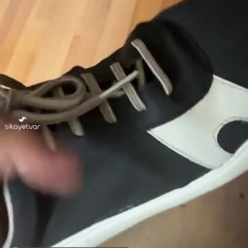 Camper Ayakkabıda Üretim Hatası!