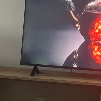 Satın Aldığım Axen Televizyonda Ekran Yansıma Sorunu Ve Değişim Talebi