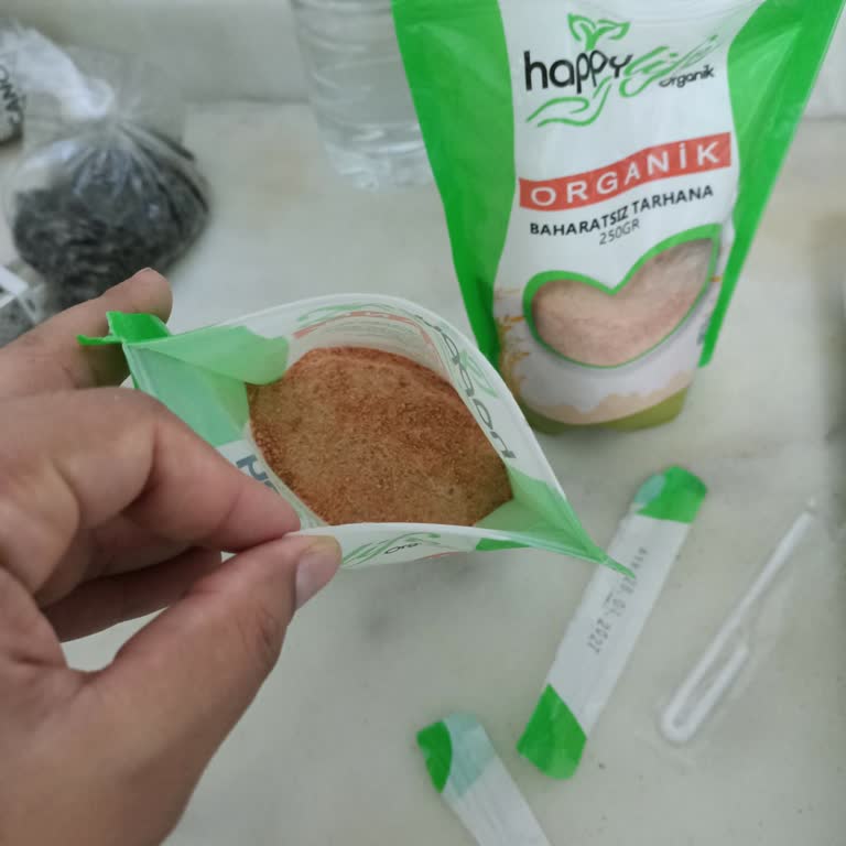 Bebekler İçin Satın Alınan Organik Tarhanada Bayatlık Kokusu Ve Mağaza İlgisizliği