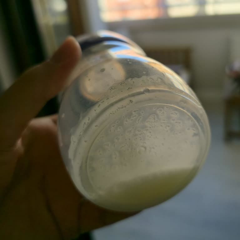 Aldığım Mamada Tuhaf Parçalar Oluşuyor Çözülmüyor