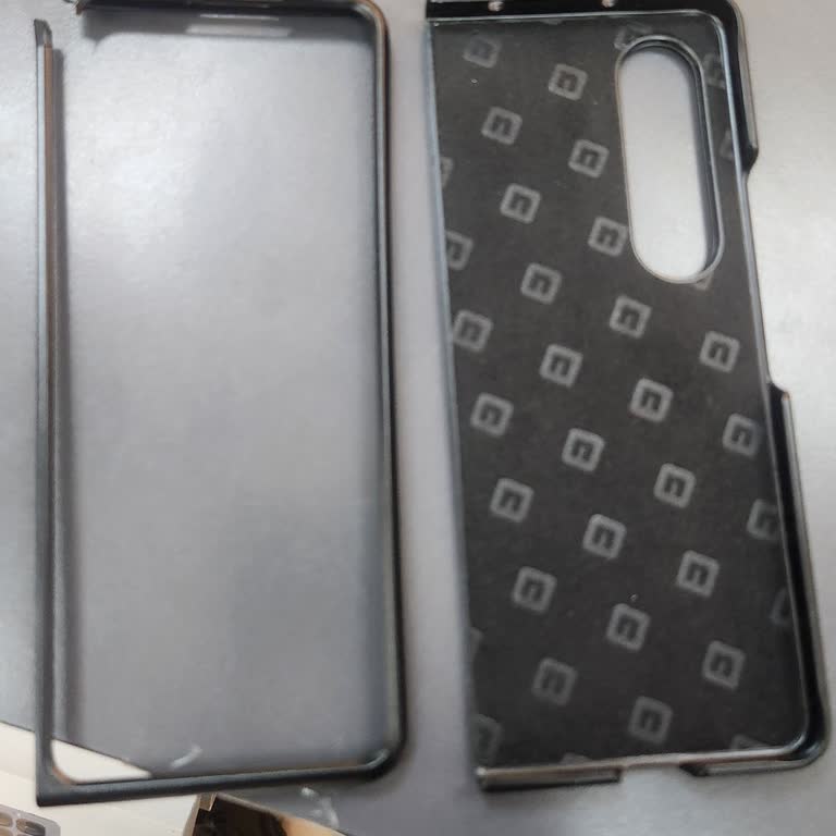 Kısa Sürede Kırılan Kılıfa Mağazadan Değişim Yapılmadı