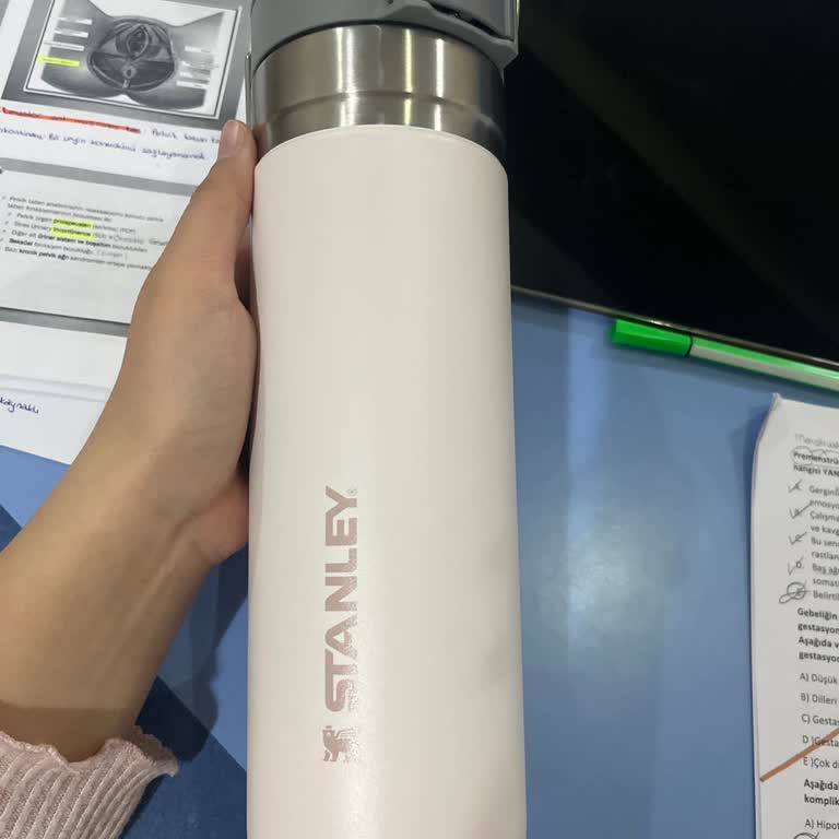 Stanley Termosun Sıcak Tutmama ve Kapak Sorunu: İade Veya Tamir Talebi