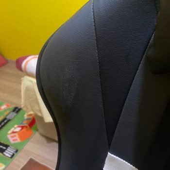 Sıfır Oyuncu Koltuğu Hasarlı Geldi, Değişim Talep Ediyorum