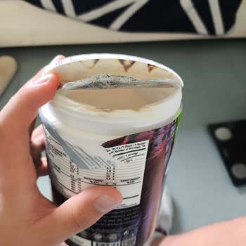 Açık Ve Lekeli Ürün Teslimatı Sonrası İade Talebim