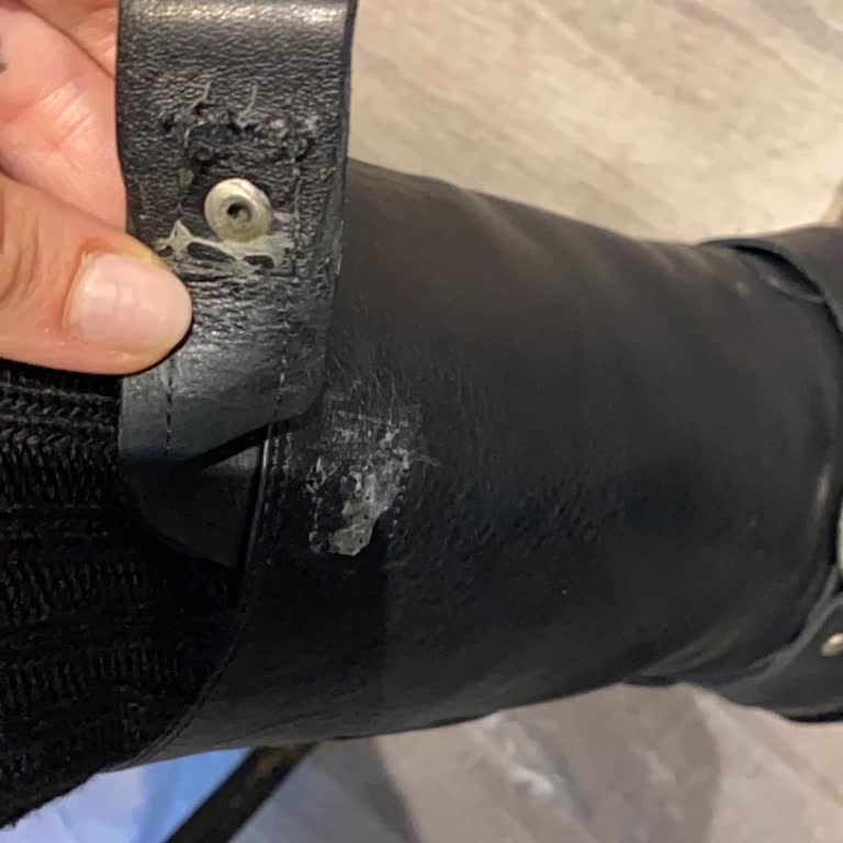 Yanlış Beden Ve Kalitesiz Dikiş Nedeniyle Hayal Kırıklığı Yaşadım