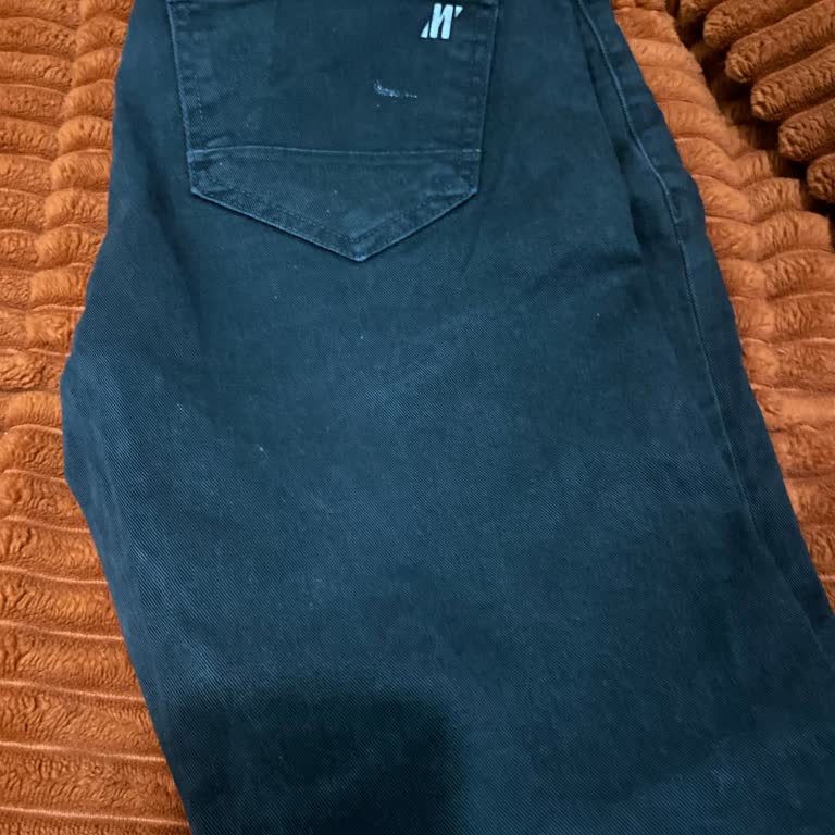 Van Avm Mavi’den Aldığım Pantolon Kısa Sürede Renk Attı, Değişim Talebim Reddedildi