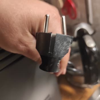 Ayıplı Midi Fırın, Renk Ve Değişim Sorunu Çözülmüyor