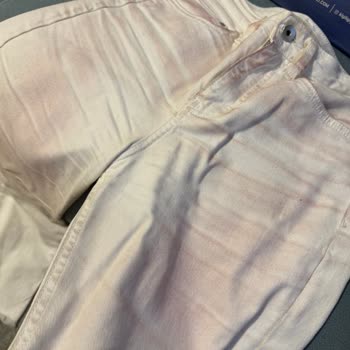 Zara'dan Alınan Ceket Kısa Sürede Kıyafetlerimi Boyadı, İade Talebim Reddedildi