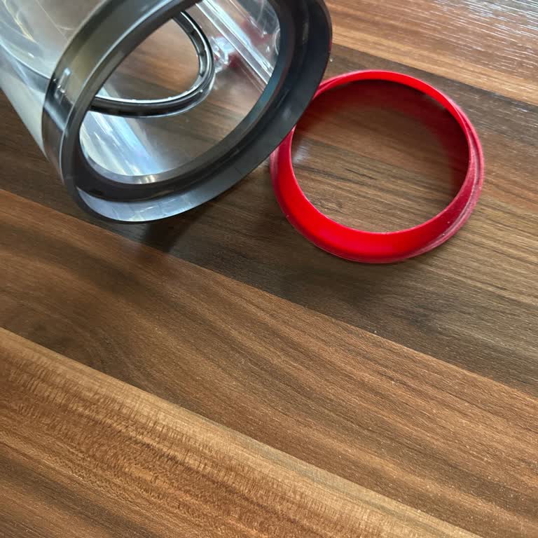 Dyson V15 Süpürgede Tekrarlayan Conta Sorunu Ve İade Talebine Ret