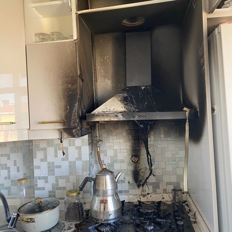 Yangın Sonrası Hasarım Sigorta Tarafından Karşılanmadı, Sürekli Bahanelerle Mağdur Ediliyorum