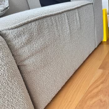 Teslimatı Geciken Ve Kusurlu Gelen Koltuk İçin Çözüm Sunulmadı