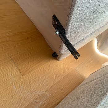 Teslimatı Geciken Ve Kusurlu Gelen Koltuk İçin Çözüm Sunulmadı