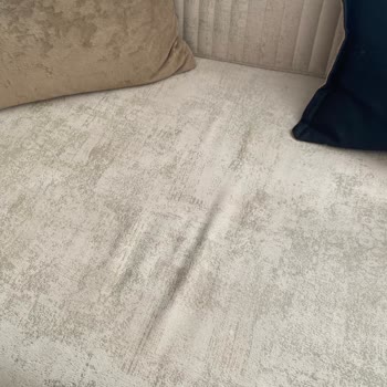 Mondi Koltuk Takımında Renk Değişimi Ve Döşeme Çökmesi Mağduriyeti