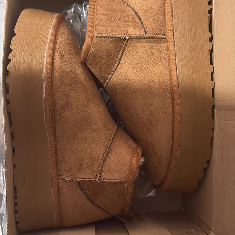 Meryemin_ayakkabilari34 Bana Gönderilen Ürün Siparişteki Görselde Yer Alan Üründen Tamamen Farklıydı