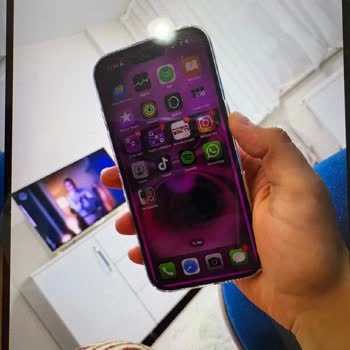 Yeni Alınan İphone 16 Plus Ekran Sorunu Ve Değişim Talebime İlgisizlik