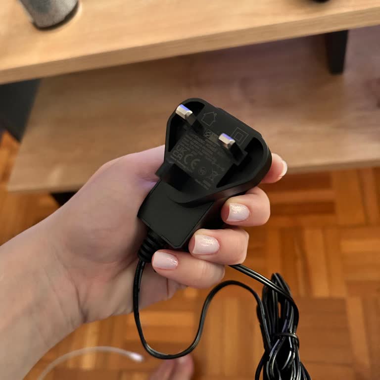 Yurt Dışı Adaptörlü Şarj İstasyonu Konsolumu Bozdu, Mağduriyetim Giderilmiyor