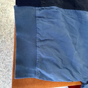 İpekyol'dan Alınan Hırkada İlk Yıkamada Renk Solması Ve Leke Sorunu Yaşadım