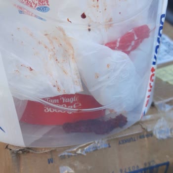 Kargo Taşımasında Dikkatsizlik Nedeniyle Salça Hasar Gördü, Zararım Karşılanmalı