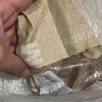 Açık Çerezde Canlı Kurt Ve Küf, Mağazadan Hiçbir Dönüş Alamadım