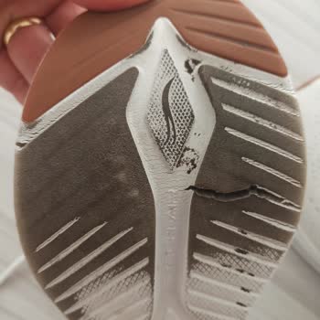 I Face Sole Split Problem on Skechers Skech-Air Meta Neutral Air After 6 Months