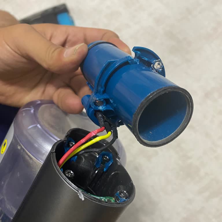 Garanti Kapsamındaki Süpürgemin Sapı Kırıldı, Acil Çözüm Bekliyorum