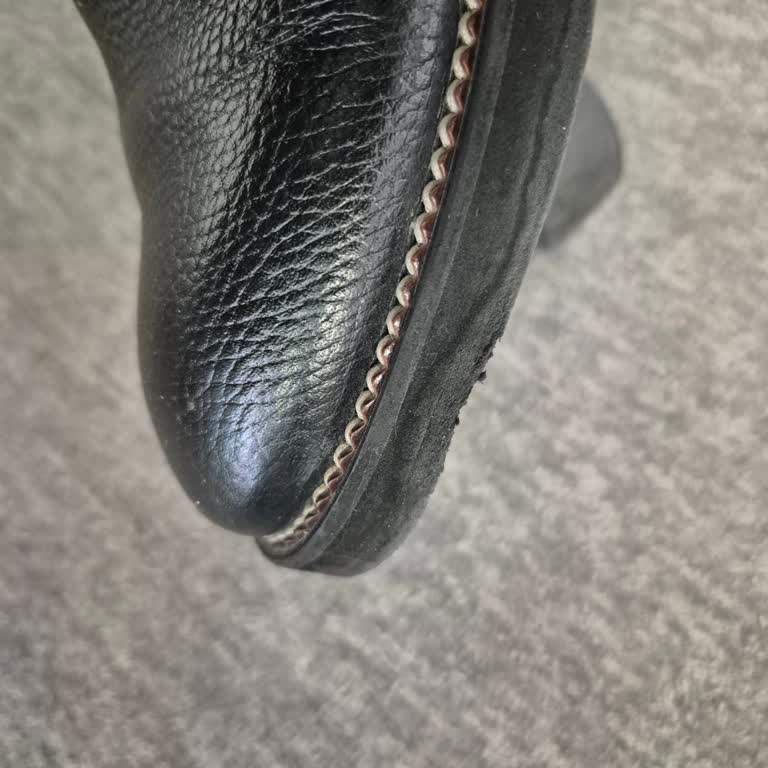 Kısa Sürede Yırtılan Ayakkabı Ve Olumsuz Müşteri Hizmeti Deneyimi