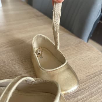 Bebek Ayakkabısı İki Kez Giyilince Deforme Oldu Ve İade Reddedildi