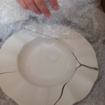 Gardrops Alışverişimde Kırık Tabaklar Ve Reddedilen İade Talebi Mağduriyeti