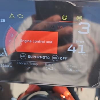 Garanti Kapsamında Çözülemeyen Elektronik Sorunlar Ve Kullanılamayan Motosiklet