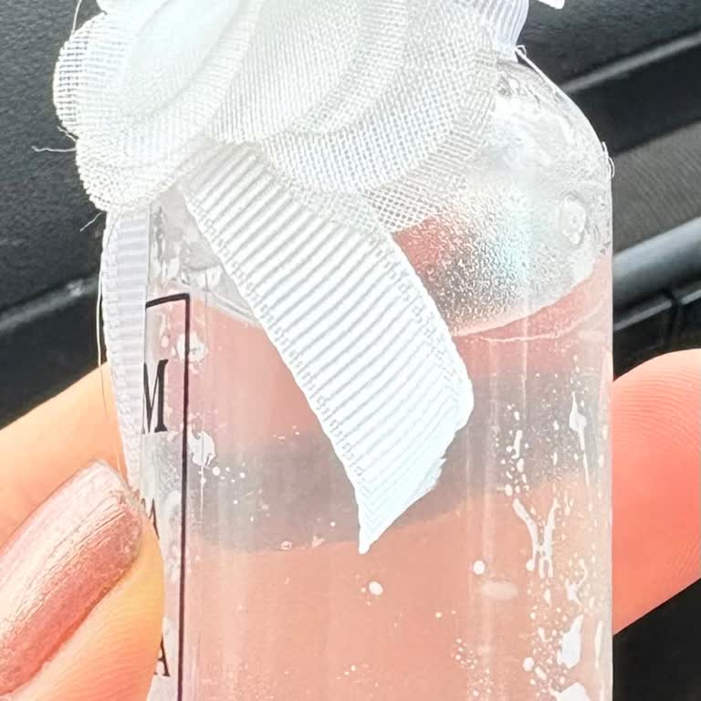 Sipariş Edilen Ürün Yerine Kalitesiz Ve Kirli Kolonyalar Gönderildi, İade Talebime Dönüş Yapılmadı