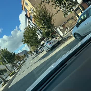 Arnavutköy’de Trafik Kaosu: Denetimsizlik Yüzünden Yollar Tıkanıyor, Çözüm Bekliyoruz