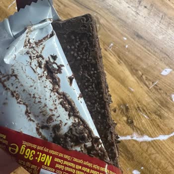 Taze Alınan Ülker Gofretin Bozuk Çıkması Ve Müşteri Hizmetlerinden Dönüş Alınamaması