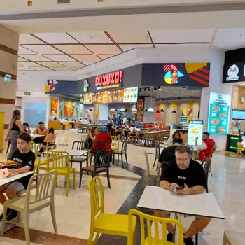 Personelin İlgisiz Ve Kaba Tavrı Nedeniyle Sipariş Veremeden Ayrıldık