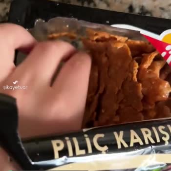 Lezita Adlı Markanın Dönerinden Plastik Çıktı