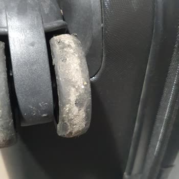 Kiğılı'dan Aldığım Valiz 3 Kullanımda Bozuldu, Garanti Reddiyle Mağdur Oldum