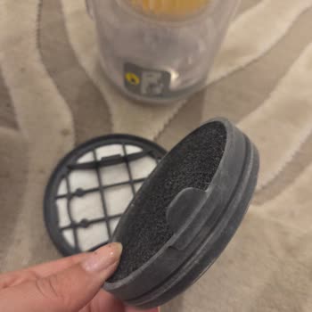 Philips Dikey Süpürgede Sürekli Filtre Hatası Ve Kırıntı Sorunu