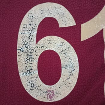 TS Club Yüksek Ücretli Forma Kısa Sürede Kullanılamaz Hale Geldi, Çözüm Sunulmadı