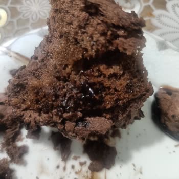 Aldığım Çikolatalı Pasta Bayat Ve Lezzetsiz Çıktı Param Tamamen Boşa Gitti