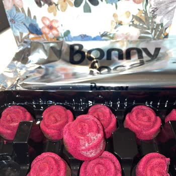 Küflü Kekler Ve İlgisiz Müşteri Hizmetleri Nedeniyle Sağlıksız Sipariş Endişesi