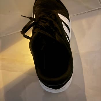 Ayakkabıda Dikiş Söküğü Hatası Müşteri Mağduriyeti