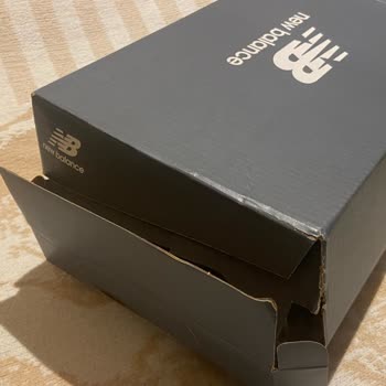 Defolu Ayakkabı Ve Yırtık Kutu Teslimatı Sonrası Değişim Talebim