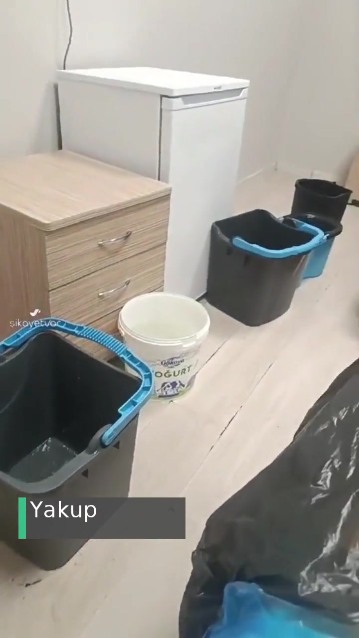 KYK Odasında Yağmur Sorunu videonun kapak resmi