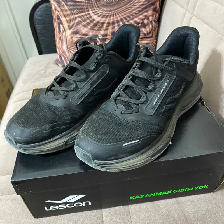 Lescon Ayakkabıda Garanti Kapsamında Yırtılma ve Destek Sorunu